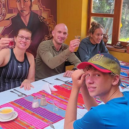 Hostal El Castillo Ingapirca エクステリア 写真