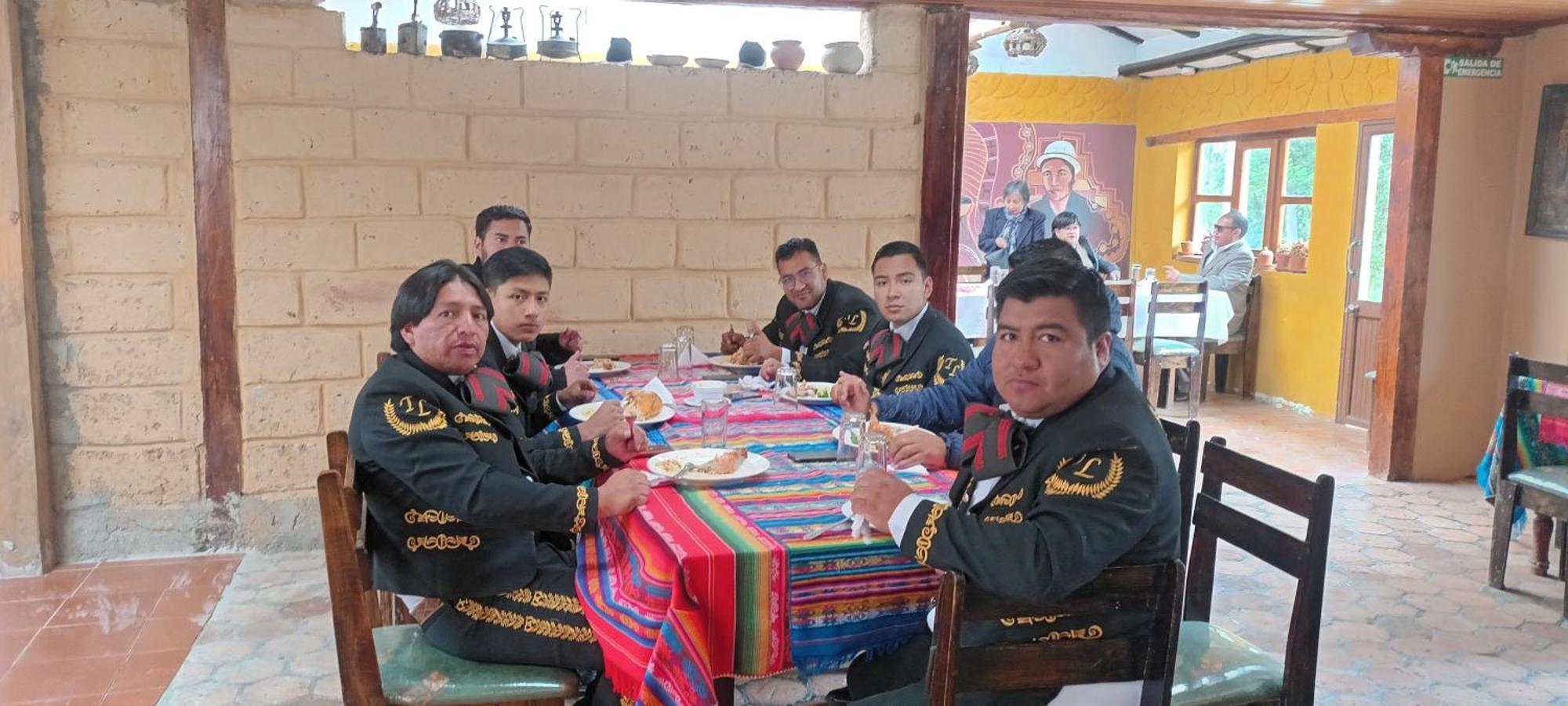 Hostal El Castillo Ingapirca エクステリア 写真